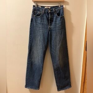 Levi Ribcage Straight Ankle Jeans